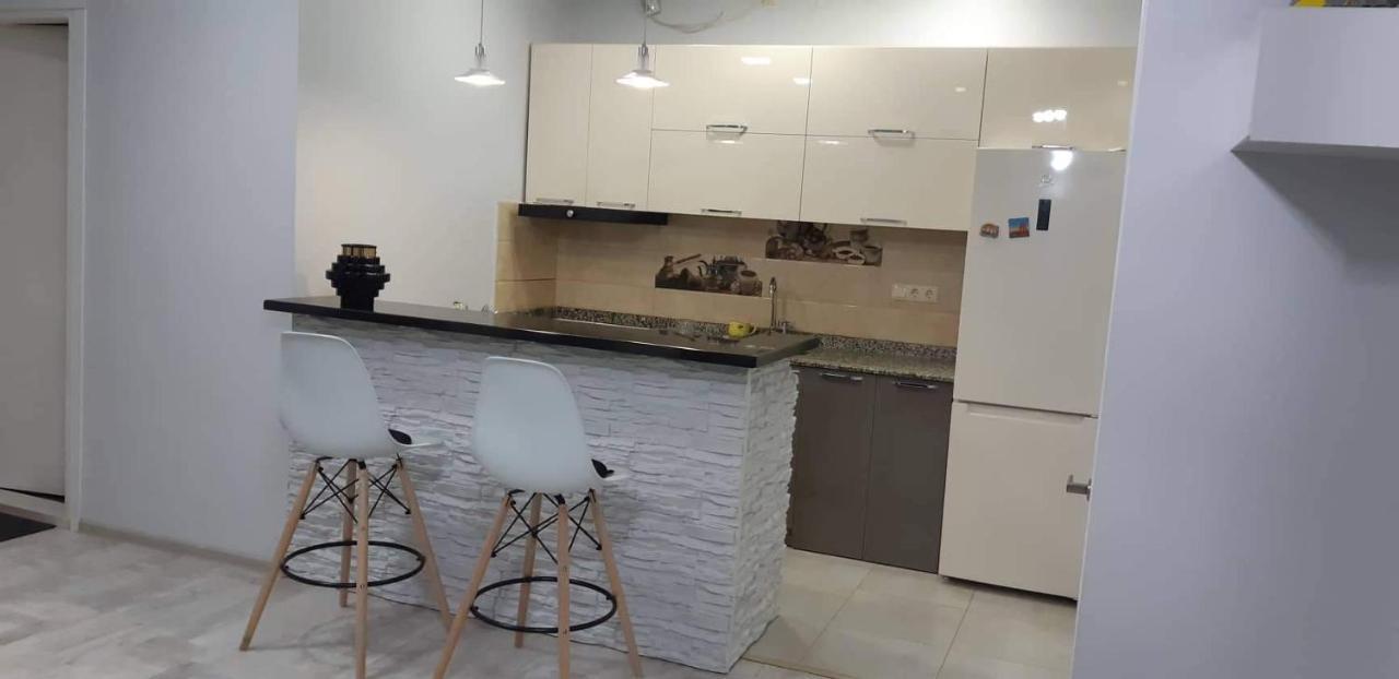 Apartment Gabo777 Batoumi Extérieur photo